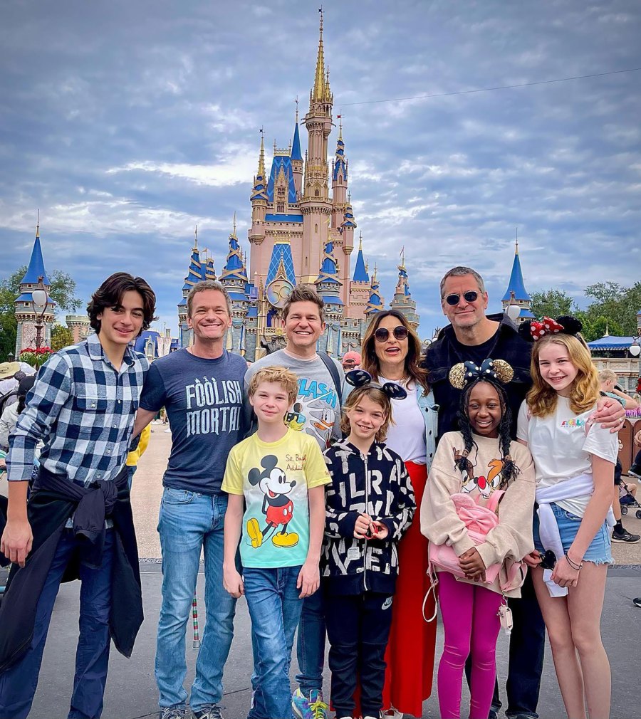 Celebs Visit Disney Theme Parks! Neil Patrick Harris