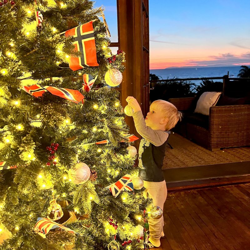 Christina Haack and Ant Anstead Share Separate Holiday Photos With Son Hudson After Settling Custody Case christmas tree