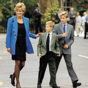 Diana Princess Of Wales Prince Harry Prince William And Prince Charles Prince Of Wales At Manor House For William's First Day At Eton 1995.