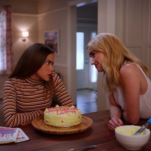 Ginny and Georgia's Brianne Howey, Sara Waisglass Preview Season 2
