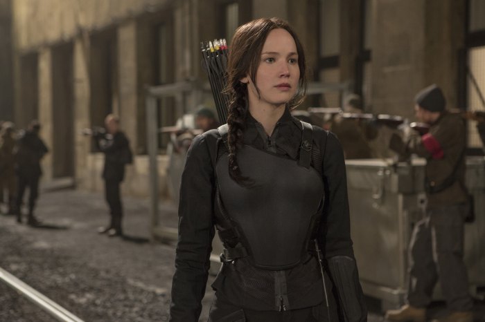 Jennifer Lawrence Claims Hunger Games Was 1st Female Action Movie