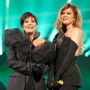 Kris Jenner and Khloe Kardashian People's Choice Awards 2022