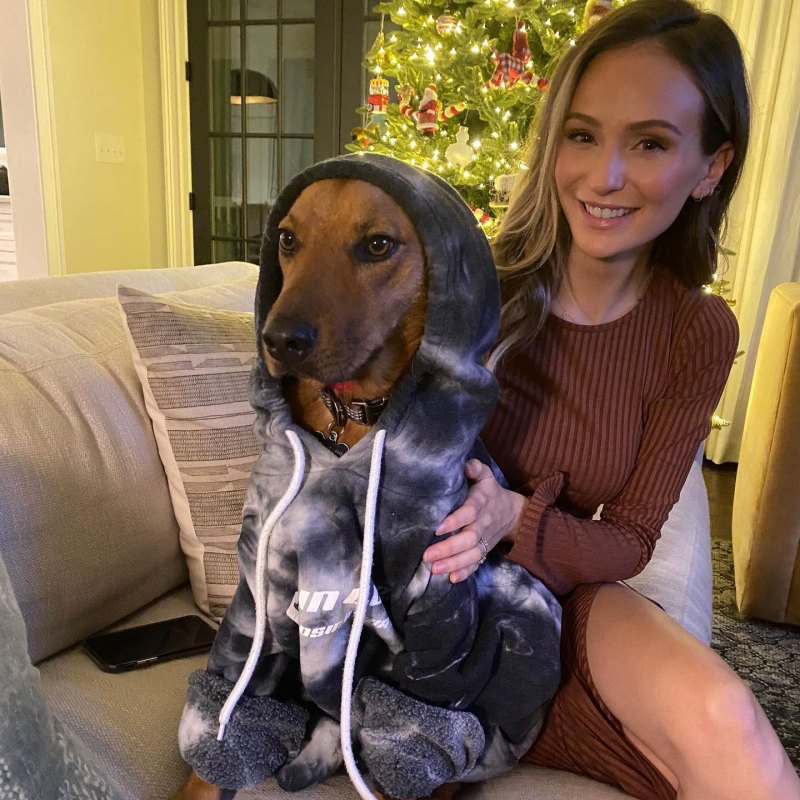 Lauren Lane Stars Celebrating Holiday Seasons With Their Beloved Pets