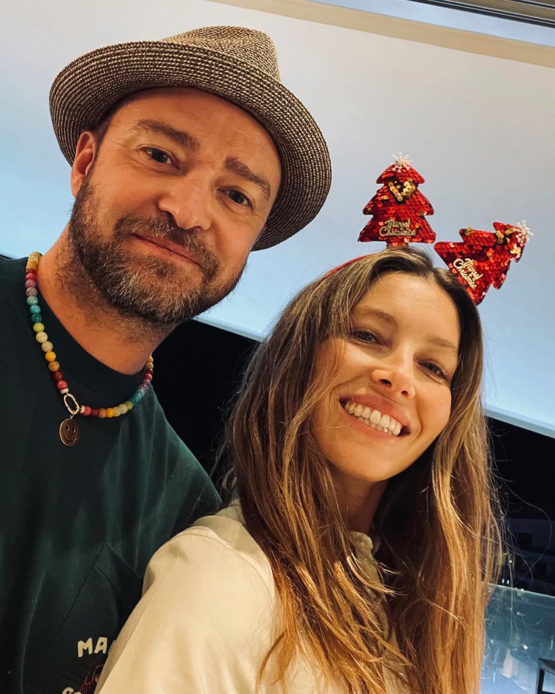Lindsay Lohan! Justin Timberlake! How Stars Are Celebrating Christmas 2022 - 266