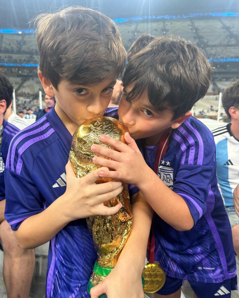 Lionel Messi Celebrates World Cup 2022 Win With Wife Antonela Roccuzzo and kids