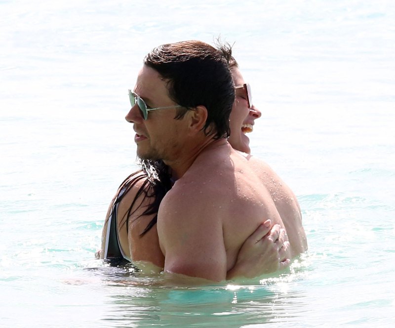 Mark Wahlberg and Wife Rhea Durham Pack on the PDA During Beach Outing: Photos