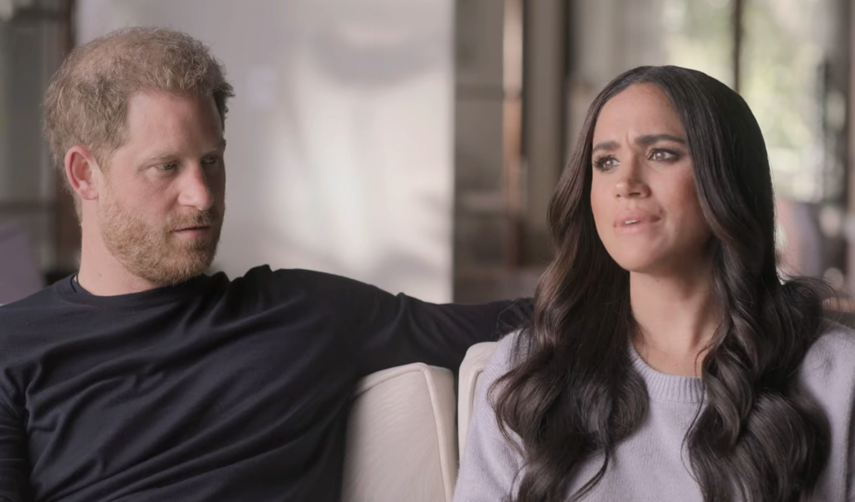 Meghan Markle Recalls Getting Emotional Over Flight Crew Member Acknowledging Her ‘Sacrifice’ for the U.K. After - 239