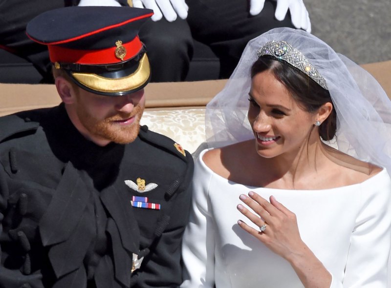 Meghan Markle's engagement ring wedding day 2018