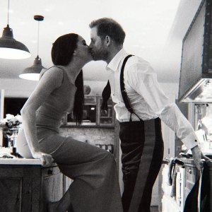 Netflix Drops Trailer for Prince Harry and Meghan Markle Docuseries 17