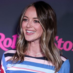 Pregnant Kaitlynn Carter Claps Back at Troll Who Asks Why She 'Constantly' Wears Clothes That 'Don't Fit' striped shirt