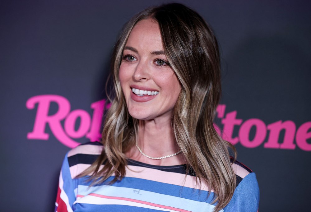 Pregnant Kaitlynn Carter Claps Back at Troll Who Asks Why She 'Constantly' Wears Clothes That 'Don't Fit' striped shirt
