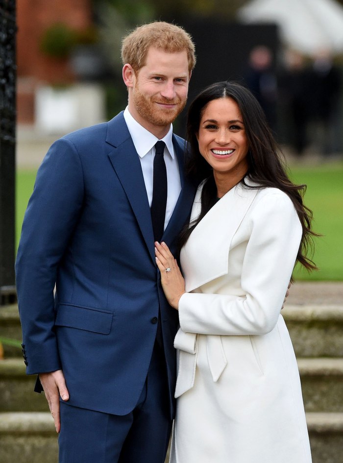 Prens Harry ve Meghan Markle, 2022 Noel Kartlarında Muhteşem Görünüyor - Ama Çocuklar Archie ve Lili Dahil mi?  - 016 Prens Harry ve Meghan Markle Kensington Sarayı'nda nişan, Londra, Birleşik Krallık - 27 Kasım 2017