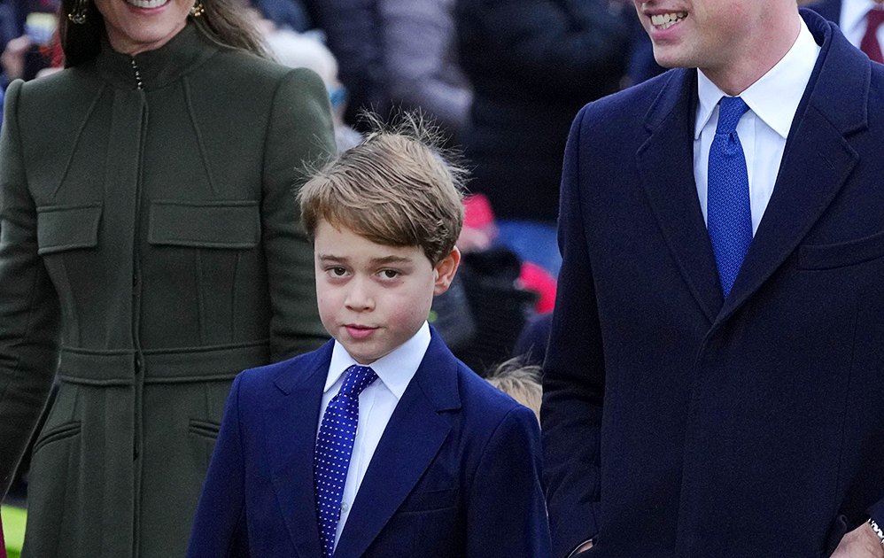 Prince William, Kate Middleton Share George’s Holiday Painting Prince William, Kate Middleton Share George’s Holiday Painting