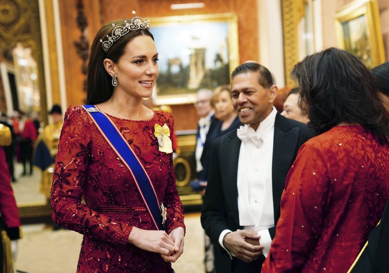 Princess Kate Tiara 754 Royals, Londra, Birleşik Krallık - 06 Aralık 2022 Britanya'nın Galler Prensesi Kate, Londra'daki Buckingham Sarayı'ndaki Diplomatik Birlik resepsiyonu sırasında