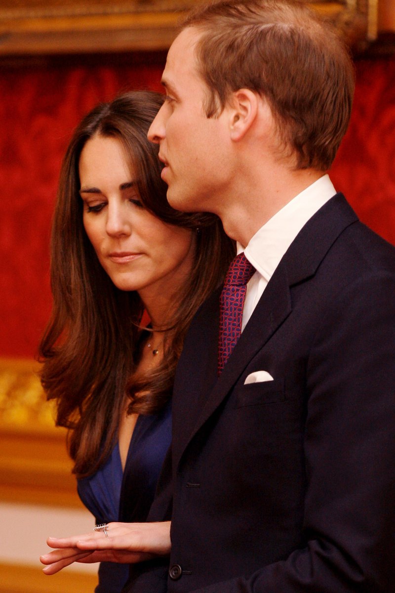 Princess Kate's Engagement Ring- Everything to Know - 200 Prince William and Kate - Courtship to Engagement