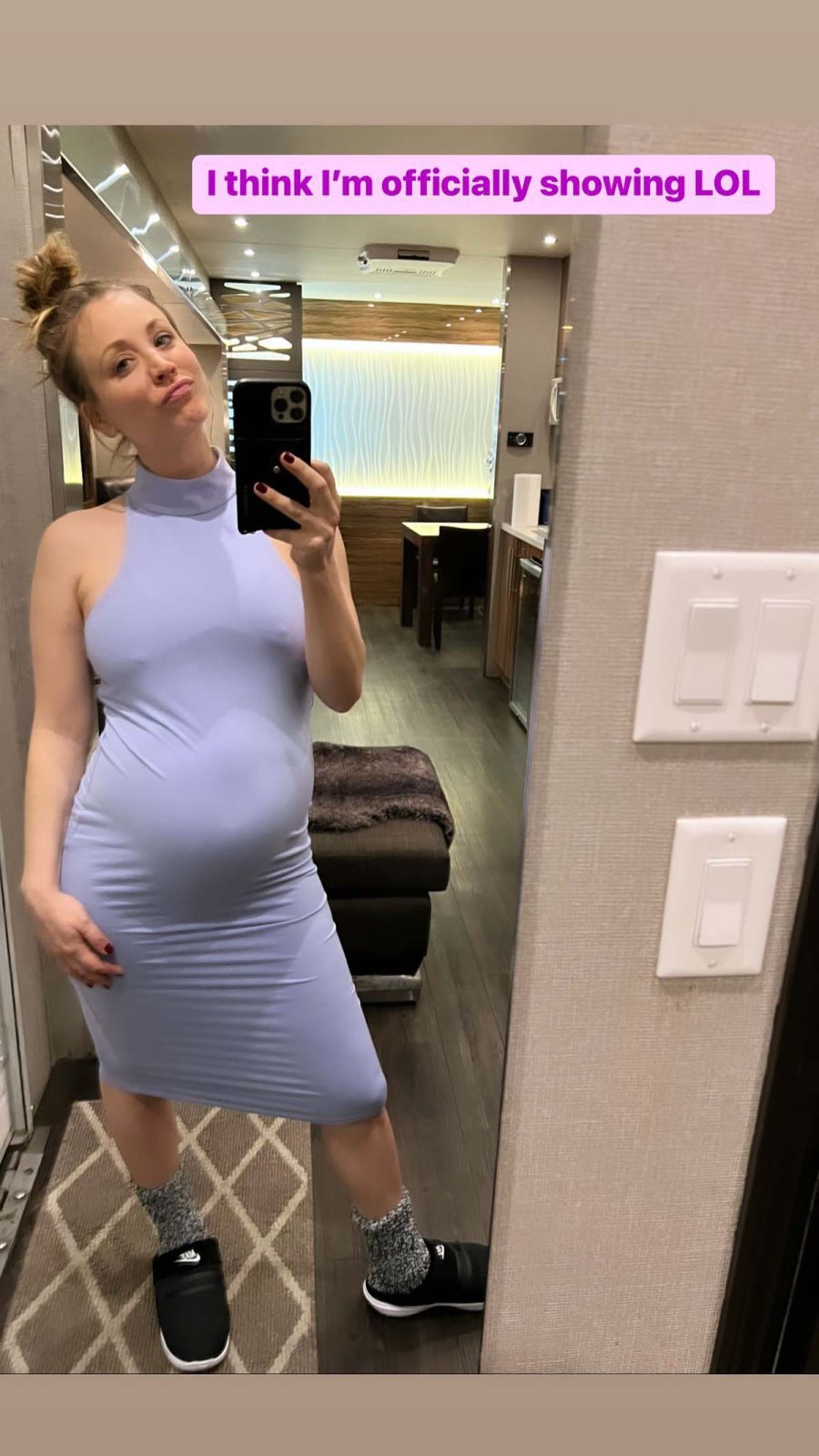 See Kaley Cuoco's Pregnancy Progress in Photos