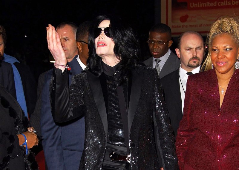 Stars-We-Lost-in-2009-Michael-Jackson-2006