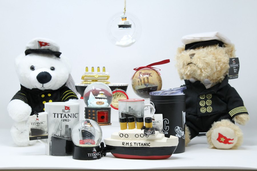 The Titanic Store Buzzzz-o-Meter