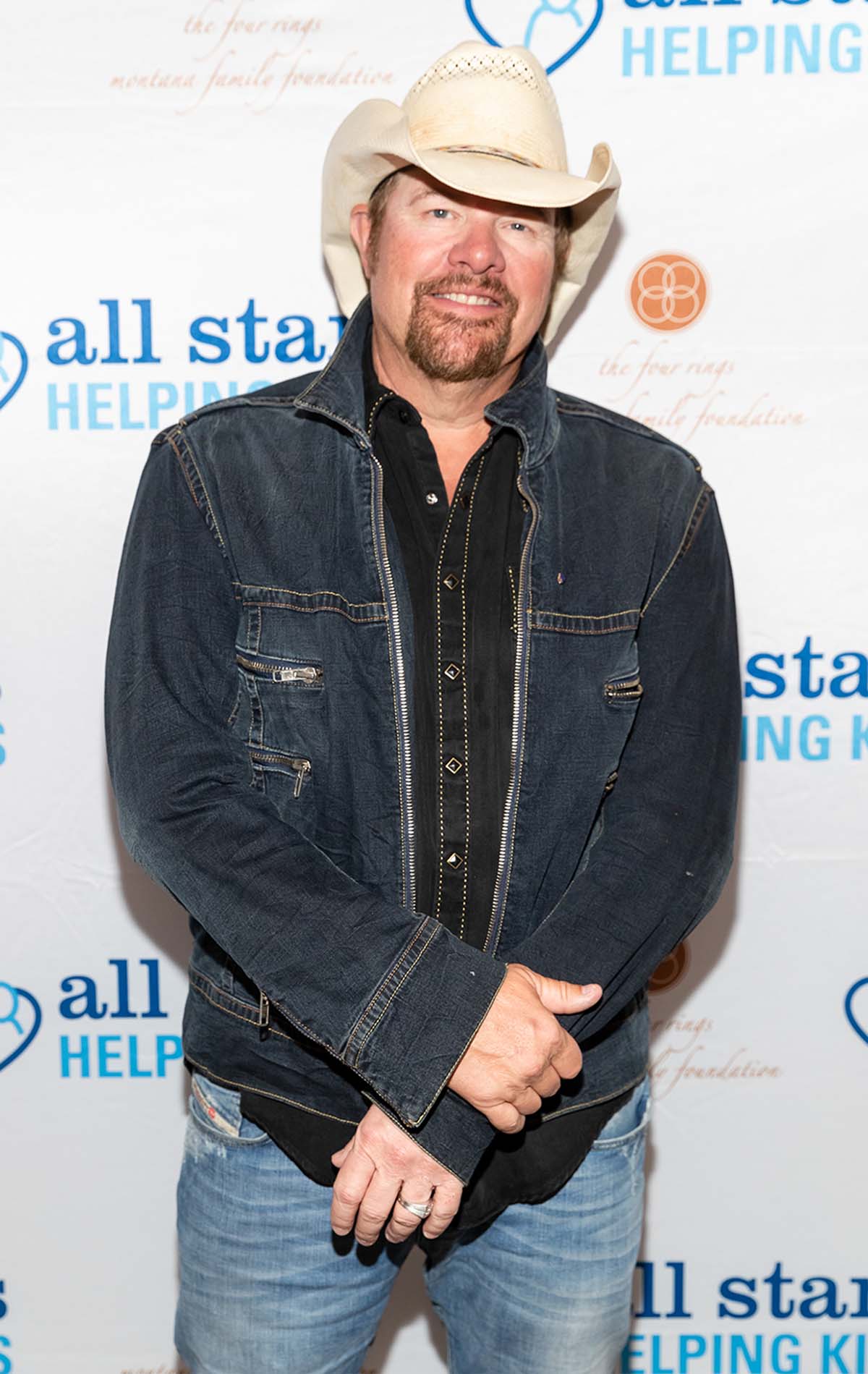 Toby Keith - Exclusive Interviews, Pictures & More