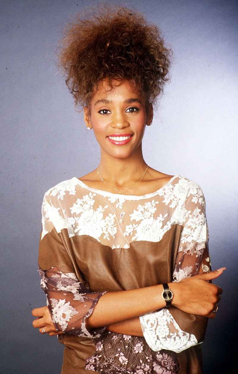 Whitney Houston's Ups and Downs Through the Years - 337 Various - 1986