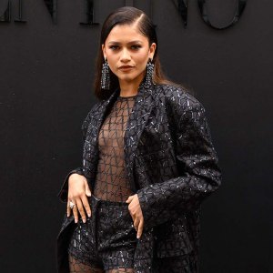 Zendaya Debuts Haircut