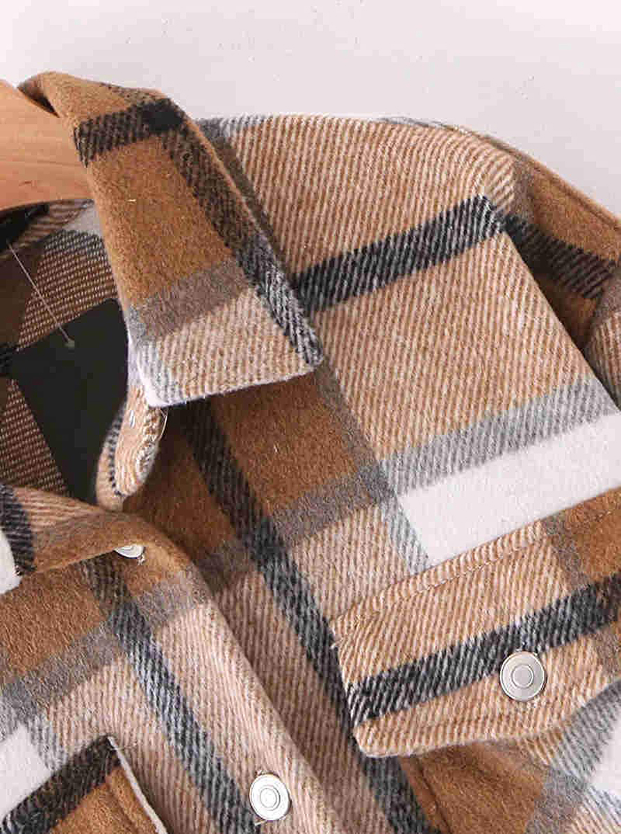amazon-fashion-gift-flannel-shacket-pocket