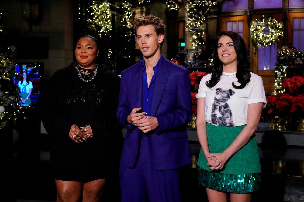 Austin Butler Dedicates ‘Saturday Night Live’ Debut to Late Mother in Emotional Monologue Tribute