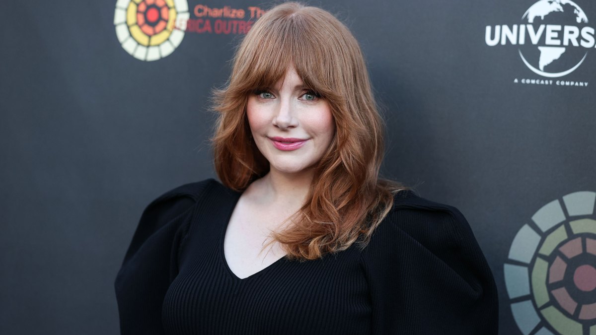 Bryce dallas Howard hair