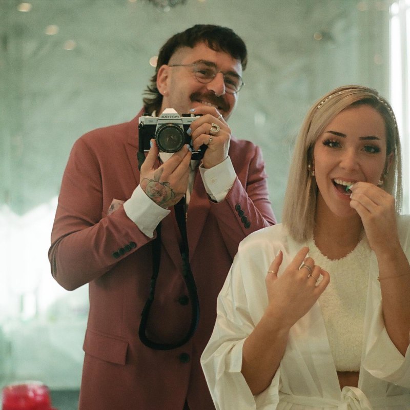 YouTube's Jenna Marbles Marries Julien Solomita After 9 Years Together