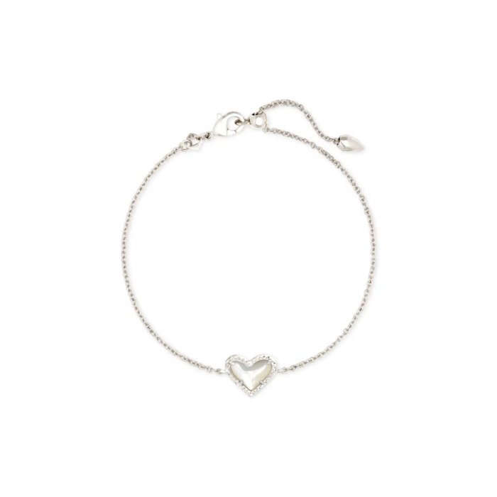 kendra-scott-stocking-stuffers-heart-bracelet