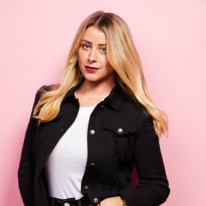 The Hills’ Alum Lo Bosworth: Inside a Day in My Life