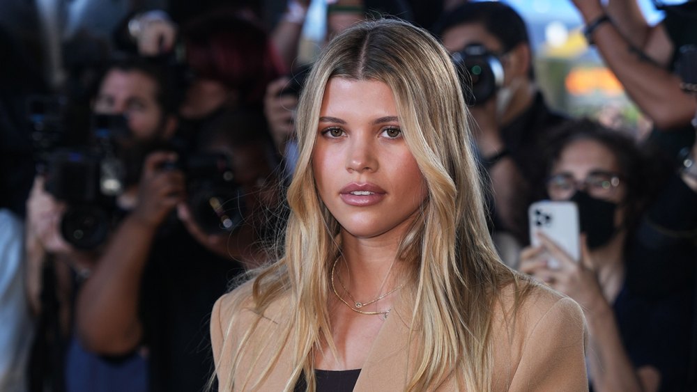 Sofia Richie Uses This Mascara With Over 100K Reviews ‘Every Single Day’ Sofia Richie Uses This Mascara With Over 100K Reviews ‘Every Single Day’