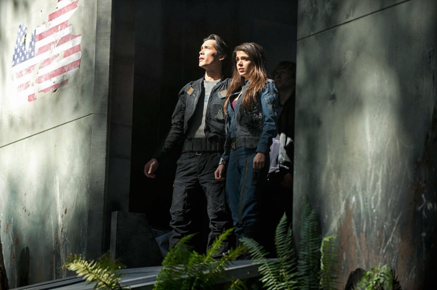 Characters Who Impersonate Other People Every Time Syfy The Ark Mirrored The CW The 100