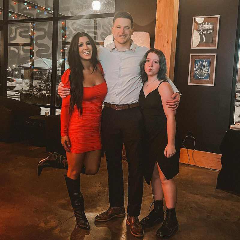 Chelsea Houska's Body Transformation Over the Years - 045