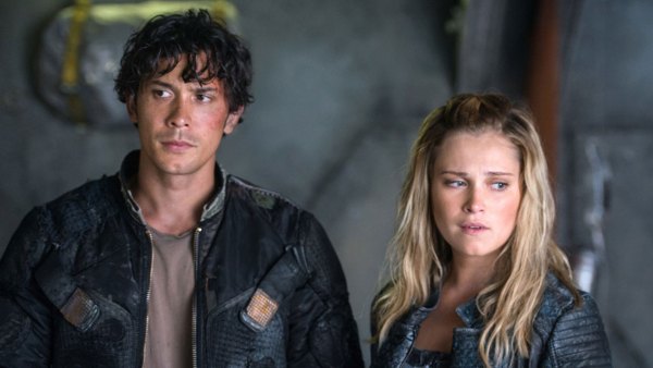 Feature Every Time Syfy The Ark Mirrored The CW The 100