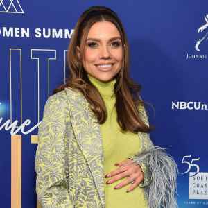 Jenna Johnson Celebrates 1 Week With Newborn Son, Seemingly Drops Hint About Name: 'Forever His' greenish yellow dress