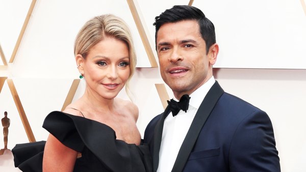 Kelly Ripa: Mark Consuelos Joked About Eating While I Gave Birth