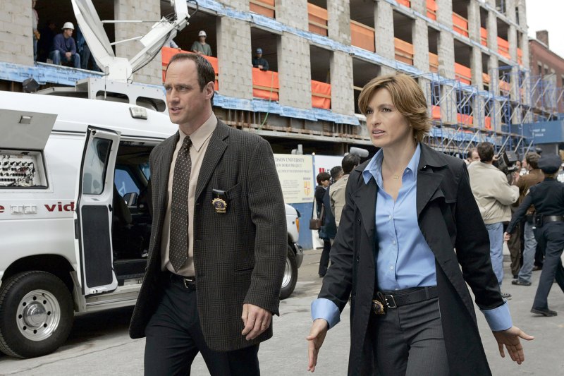Law & Order SVU’s Olivia Benson and Elliot Stabler’s Relationship Timeline - 499 Law and Order Special Victims Unit - 1999
