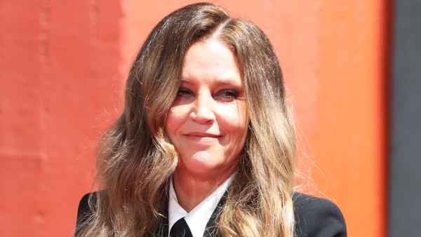 Lisa Marie Presley at the Elvis handprint