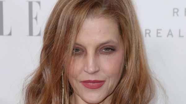 Lisa Marie Presley to Be Laid to Rest at Graceland Alongside Father Elvis Presley black dress 2017