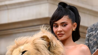 Every Jaw-Dropping Look Kylie Jenner Has Worn Since Welcoming Baby Number 2 lion shoulder