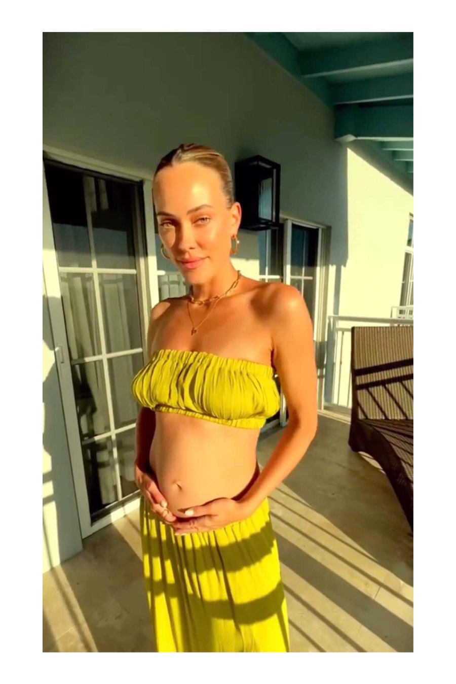 Peta Murgatroyd Shows Off Bare Baby Bump Days After Announcing Pregnancy