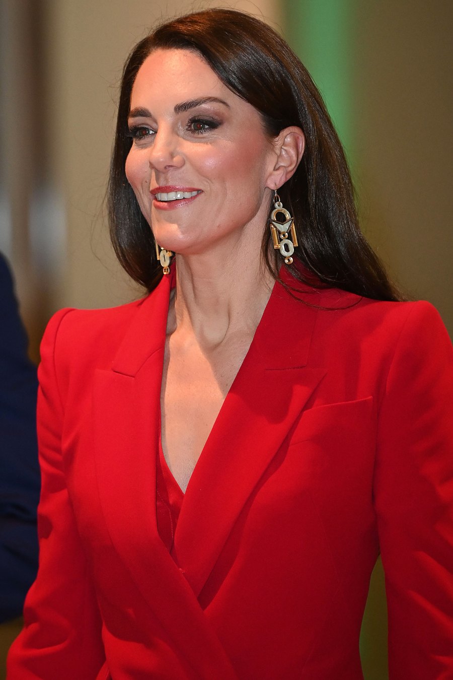 Princess Kate Leaves an Impression With Stunning Red Pantsuit at BAFTA Event Ahead of Early Years Campaign Launch - 551 Shaping Us Campaign