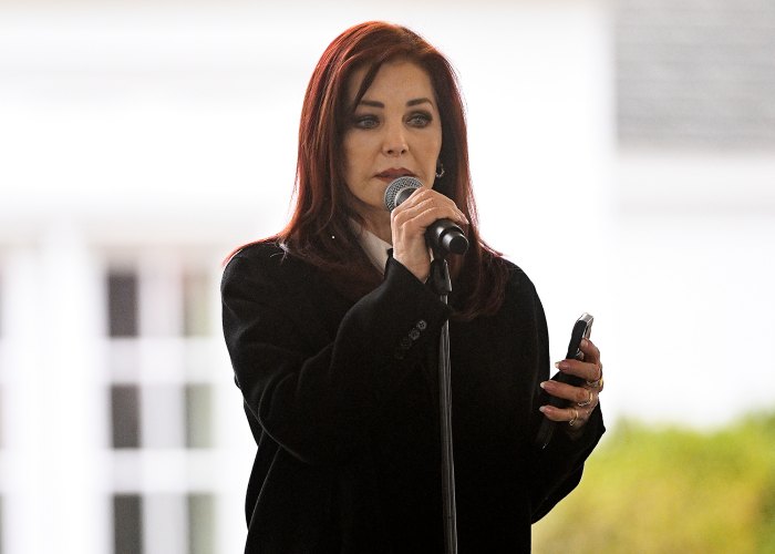 Priscilla Presley Reads Lisa Marie Eulogy From Twin Daughters