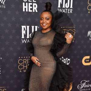Quinta Brunson Red Carpet Critics' Choice Awards 2023