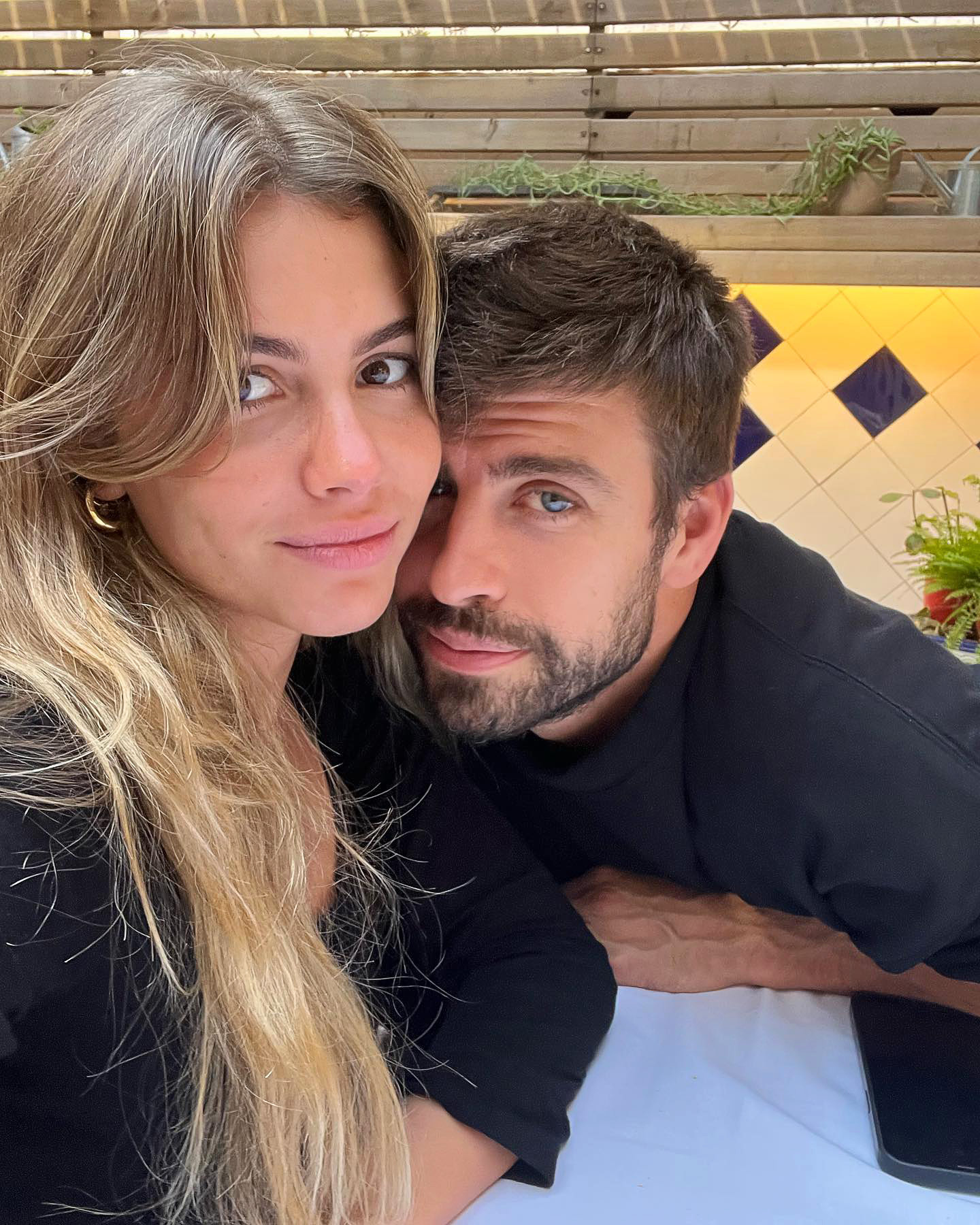 Soccer Star Gerard Pique and Girlfriend Clara Chia- A Timeline of Their Relationship - 425