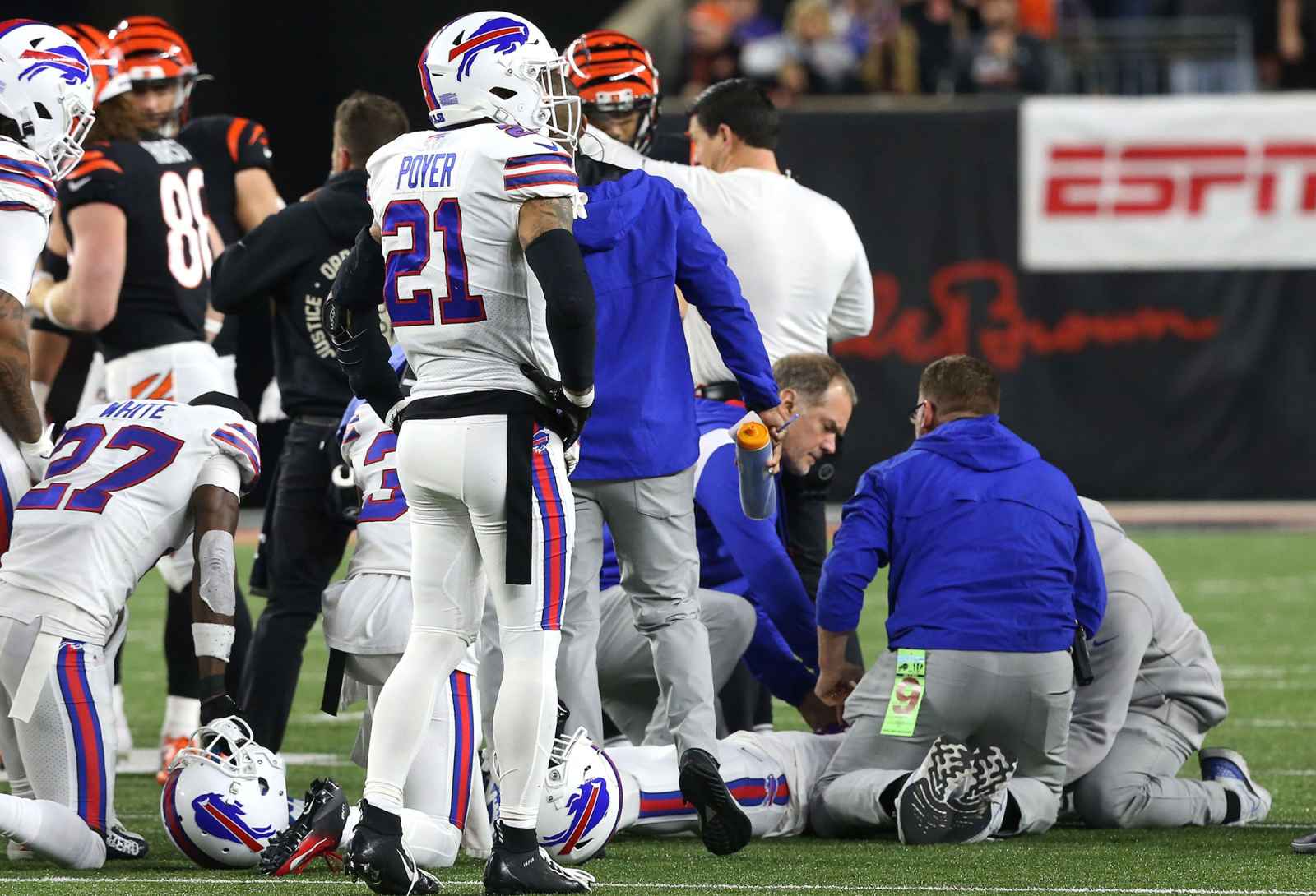 Bills Damar Hamlin Hospitalized After Bengals Game What To Know Us bills-damar-hamlin-hospitalized-after-bengals-game-what-to-know-us