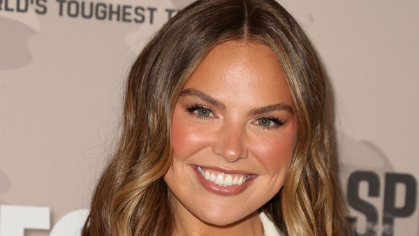 Hannah Brown What's in My Bag