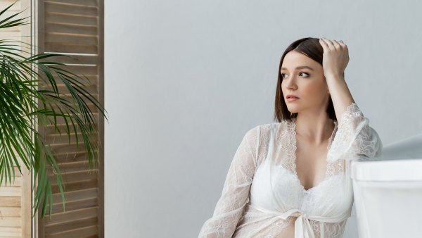 postpartum-lingerie-sleepwear