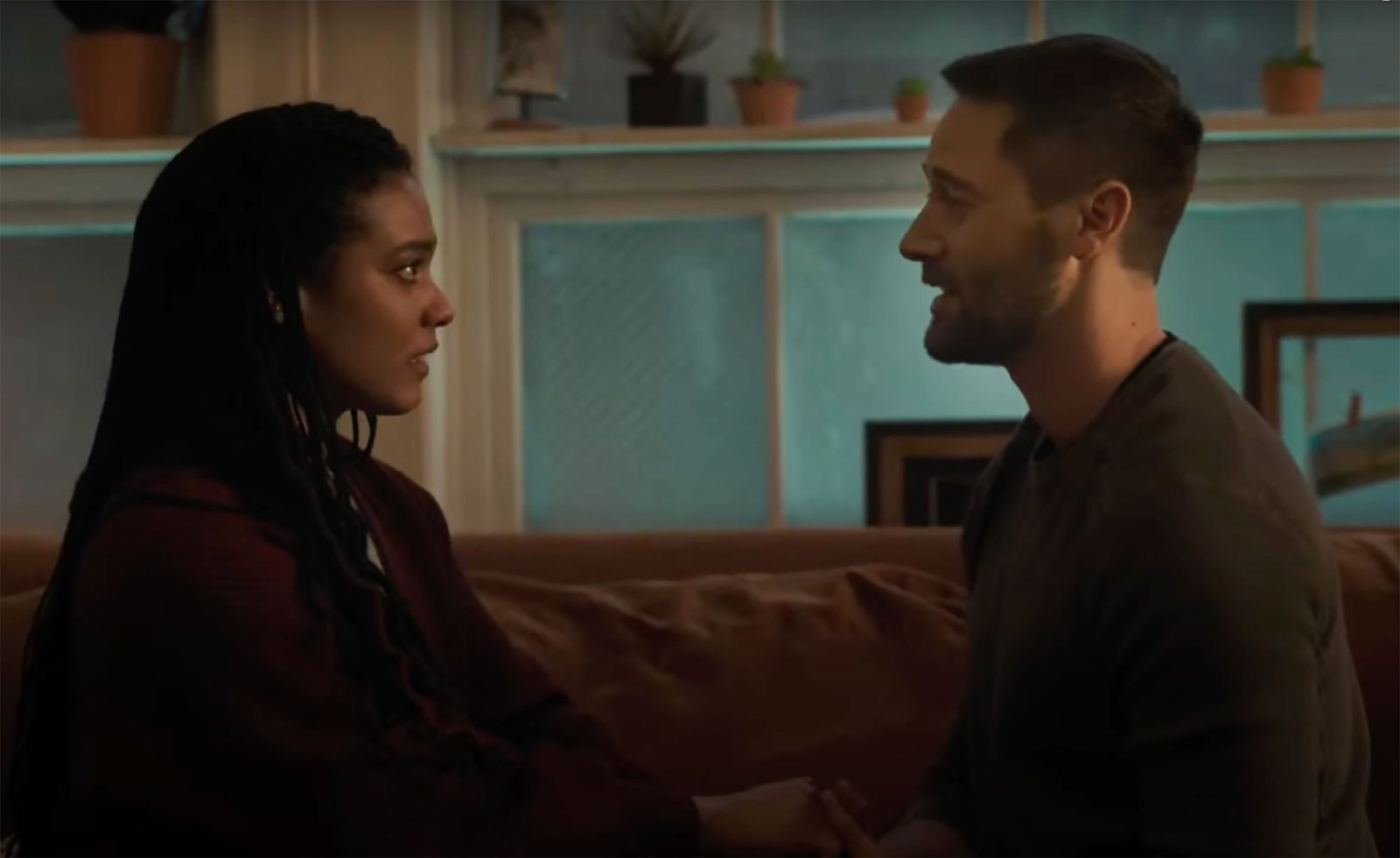 ‘New Amsterdam’ Creator David Schulner Answers Burning Questions After Series Finale: From Helen's Absence to Max and Wilder's Split brown couch